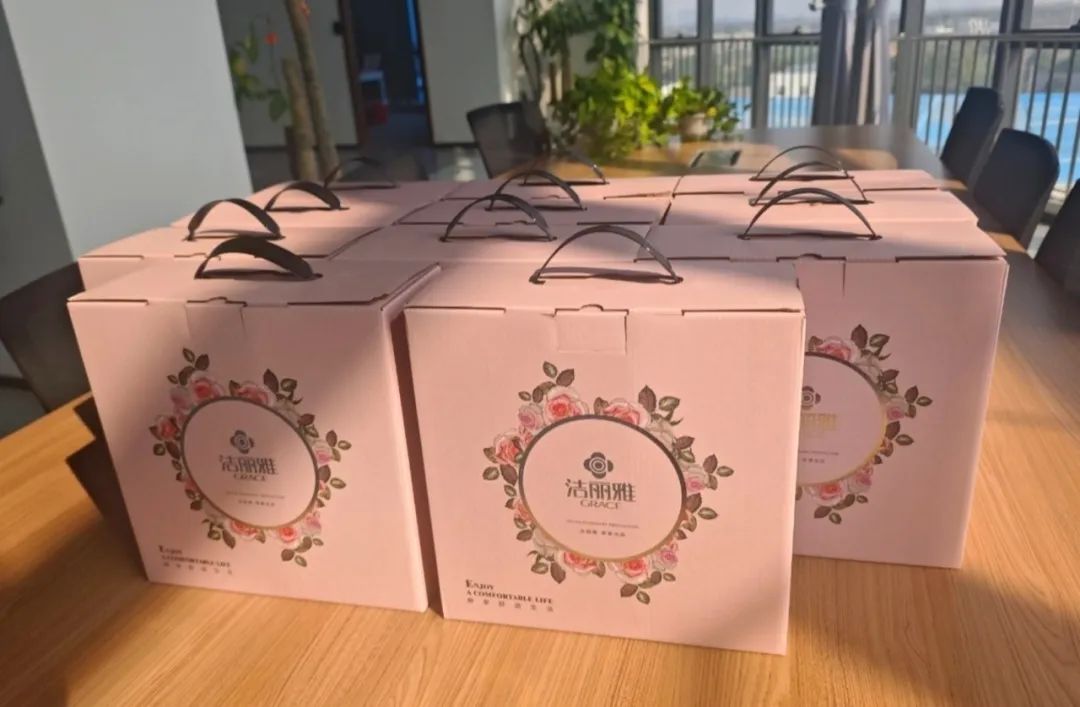 智造绽芳华 | 江苏PA直营祝所有女性节日快乐! 智造绽芳华 | 江苏PA直营祝所有女性节日快乐!