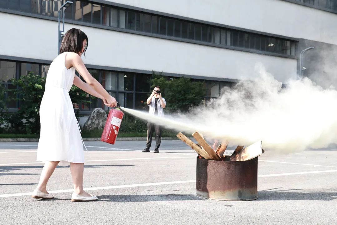 江苏PA直营开展2025年度消防安全演练 江苏PA直营开展2025年度消防安全演练